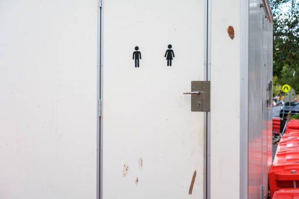 Portable Toilet Options We Offer in Country Squire Lakes, IN